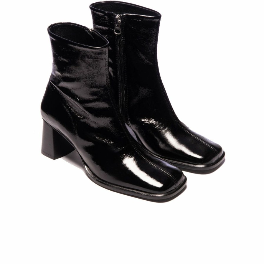 Women L'Intervalle | L'Intervalle Women Swan Black Leather