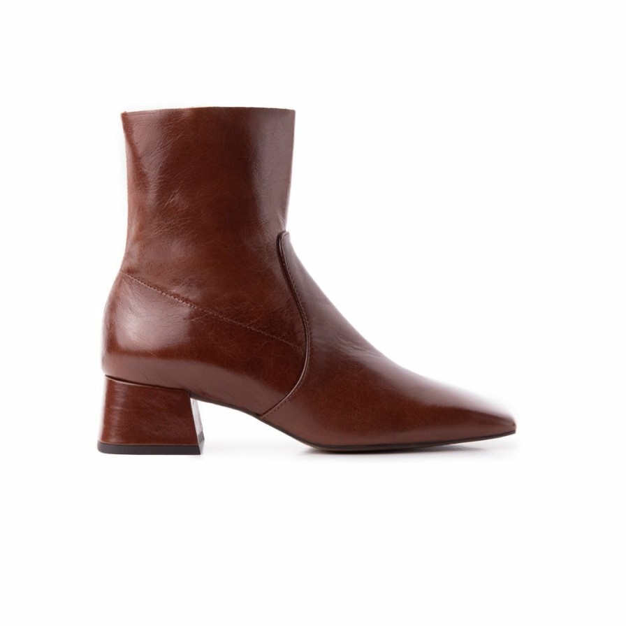 Women L'Intervalle | L'Intervalle Dobie Chestnut Leather