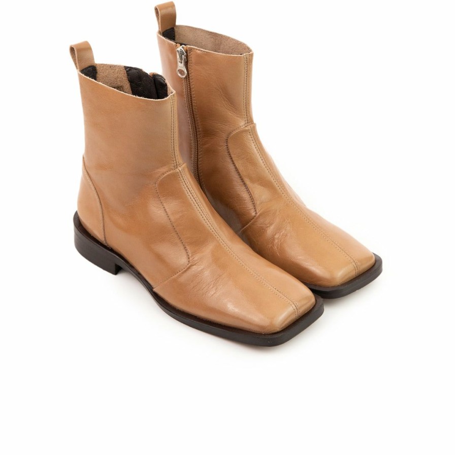 Women L'Intervalle | L'Intervalle Linea Camel Leather