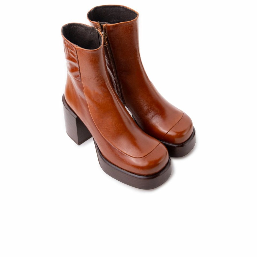 Women L'Intervalle | L'Intervalle Women Darby Tan Leather