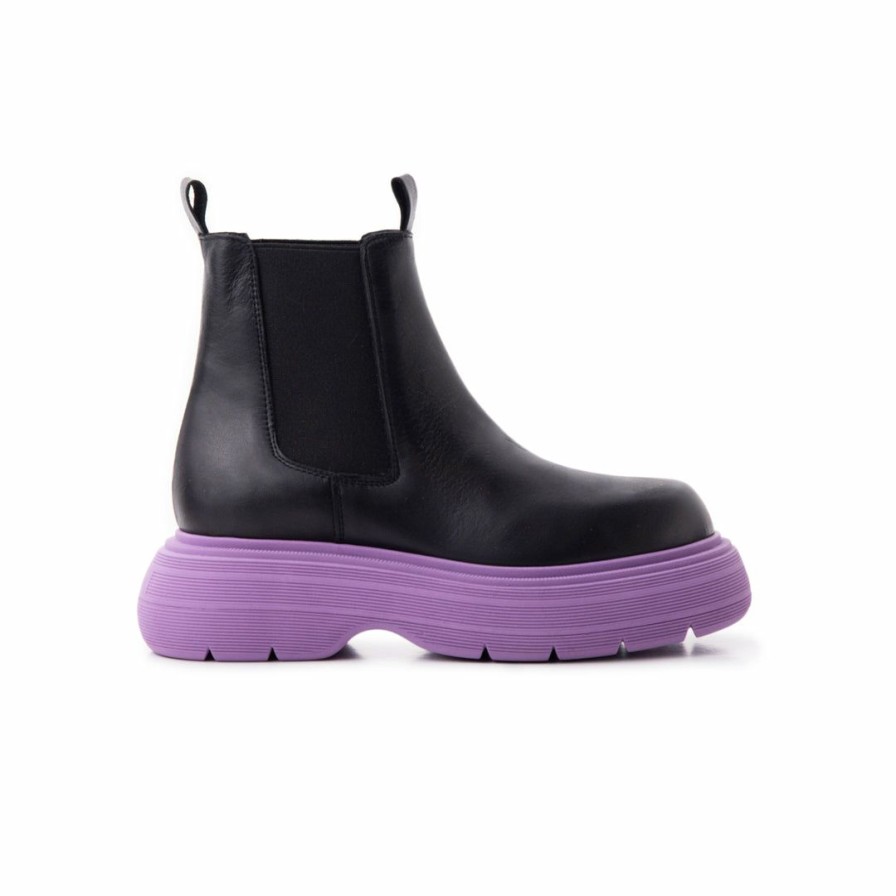 Women L'Intervalle | L'Intervalle Martos Women Black Leather/Purple Sole