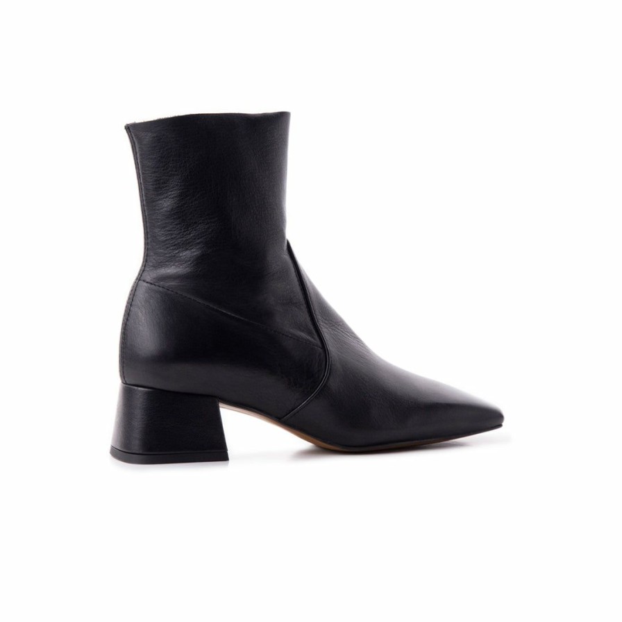 Women L'Intervalle | L'Intervalle Dobie Black Leather